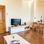 Carlo By Interhome *