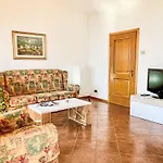 Carlo By Interhome Apartman